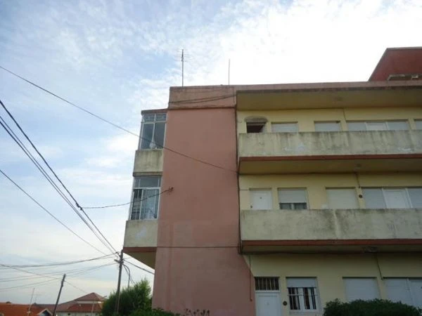 Monoambiente con Cochera - 2do Piso por Escalera - A 2 Cuadras del Mar en Punta Mogotes - Departamento en Mar del Plata