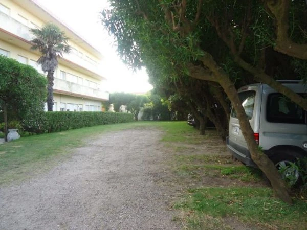 Monoambiente con Cochera - 2do Piso por Escalera - A 2 Cuadras del Mar en Punta Mogotes - Departamento en Mar del Plata