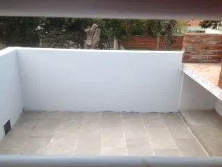 3 Ambientes - Entrada de Auto - Atendido por su Dueño - Familiar y Tranquilo - A 3 Cuadras del Mar - A 8 Cuadras del Centro - A 11 Cuadras de Supermercado Coto. - Departamento en Mar de Ajó