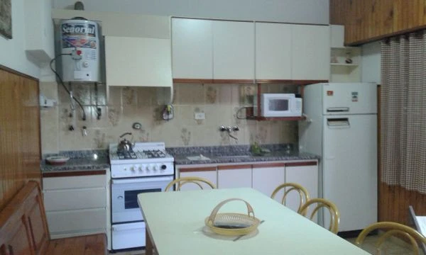 Casa con cochera a 2 cuadras del mar - Excelente ubicación - Casa/Chalet en Costa Azul