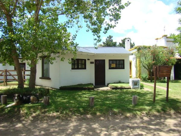 3 Ambientes - Zona muy Tranquila - A 3 Cuadras del Mar - Casa/Chalet en San Bernardo