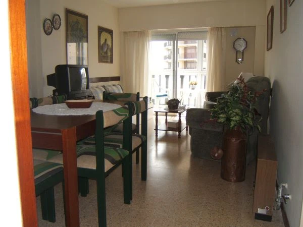 3 ambientes en un 4º piso en dúplex - a 1 cuadra del centro y a 2 del mar - Departamento en San Bernardo