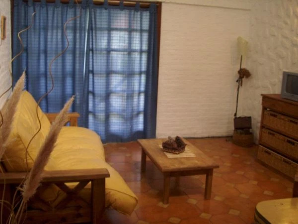 Totalmente amueblado - a 4 cuadras del centro y de la playa - Departamento en Costa del Este