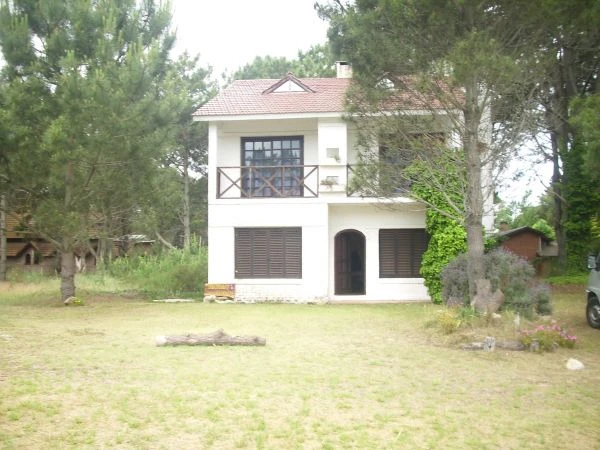 Totalmente amueblado - a 4 cuadras del centro y de la playa - Departamento en Costa del Este