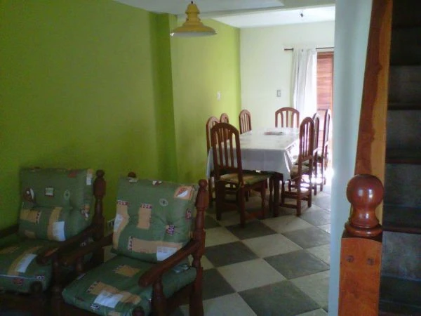 Complejo de hermosos tríplex para 6 u 8 personas - a 8 cuadras del centro y 2 del mar - Dúplex/Tríplex en San Bernardo