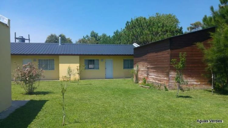 Casa súper-comoda a media cuadra de la playa. -  - Casa/Chalet en Aguas Verdes