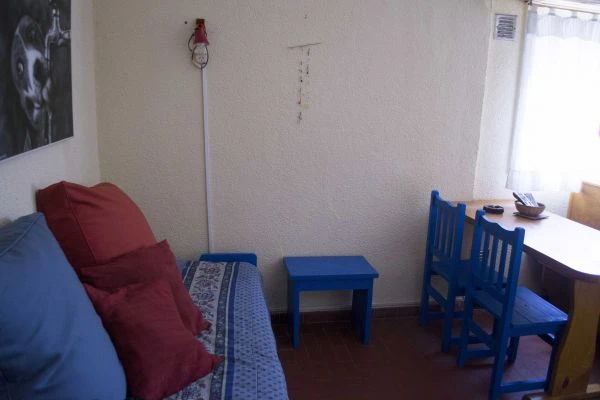 MonoAmbiente en pleno centro - Se alquila a jóvenes - Departamento en San Bernardo
