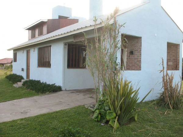 Excelente ubicación - a 100 mts del mar y 200 mts de la calle principal - Casa/Chalet en Mar de Cobo