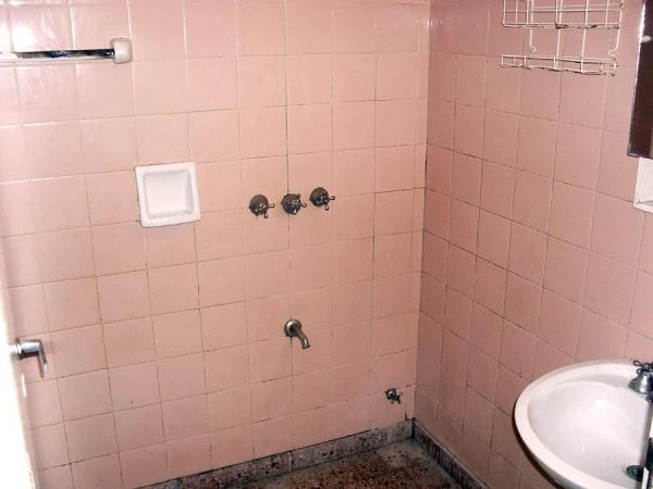 3 Ambientes - Atendido por sus Dueños - Familiar y Tranquilo - A 20 metros del mar - A 1 cuadra del muelle - Departamento en Mar de Ajó