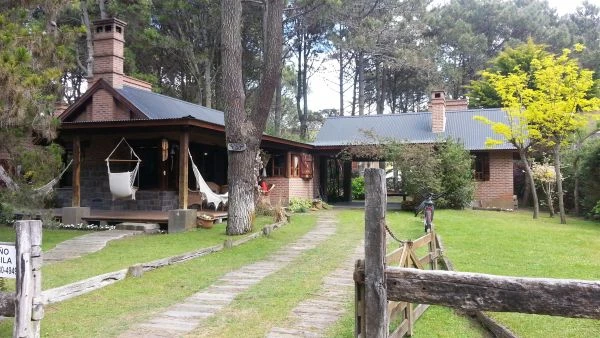 Hermoso Chalet - 5 Ambientes Totalmente Equipado - A 4 cuadras del mar - Casa/Chalet en Costa del Este