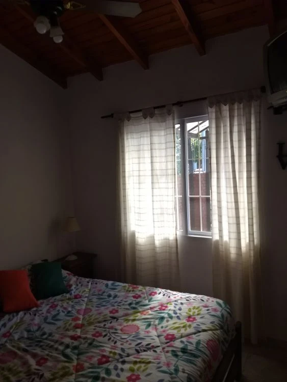 Casa en La Lucila - A media cuadra de la plaza y a 4 cuadras de la playa.&#8203; - Casa/Chalet en La Lucila del Mar