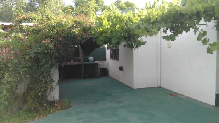 Departamento tipo casa  para 5 personas  - 2 Ambientes - A 5 cuadras de la playa y del centro - Departamento en Mar de Ajó
