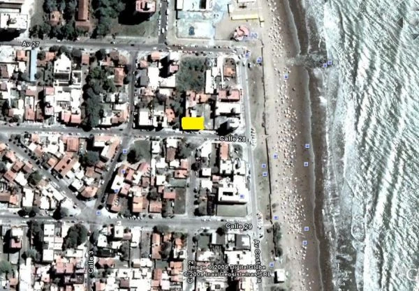 Excelente Ubicacion !!! - 1/2 cuadra del mar y 3 del centro - Departamento en Santa Teresita
