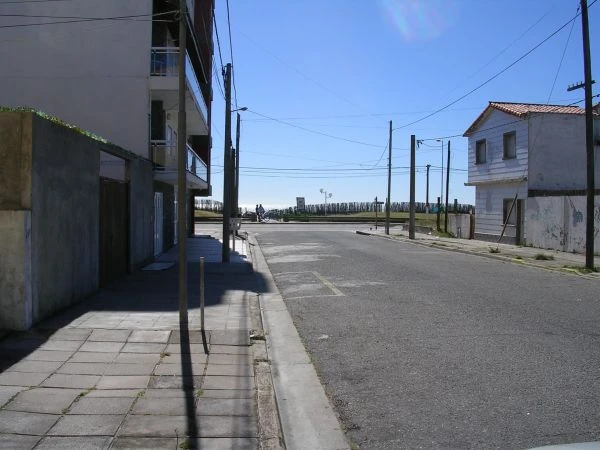 Excelente Ubicacion !!! - 1/2 cuadra del mar y 3 del centro - Departamento en Santa Teresita