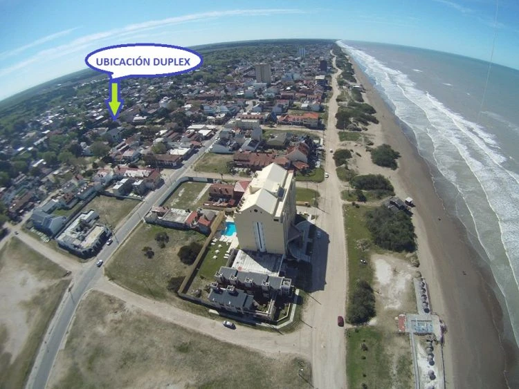 4 Ambientes -  Zona Residencial - Cochera Fija - A 3 cuadras del mar - Dúplex/Tríplex en Costa Azul