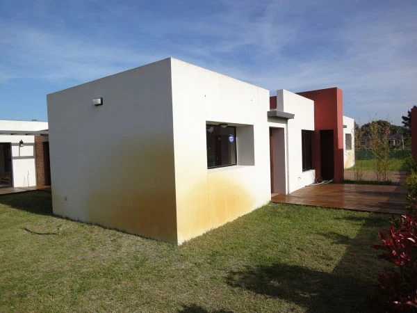 En planta baja para 4/6 personas - Moderna, amplia, luminosa, de alta calidad de construcción y detalles de categoría - Casa/Chalet en Mar de Ajó