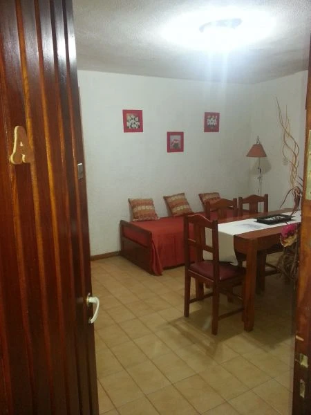 2 Ambientes Amplios - Totalmente Equipado - Cochera descubierta - A 3 cuadras del mar - Sobre Avenida principal - Departamento en Villa Gesell