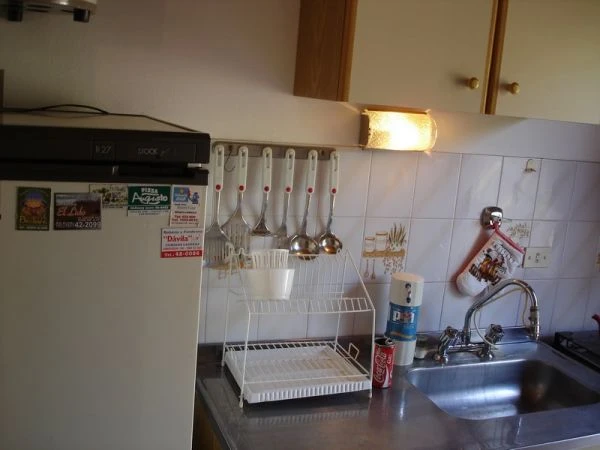 3 ambientes totalmente equipada - A 2 cuadras de la playa y a 2 del muelle - Cabaña en Mar de Ajó
