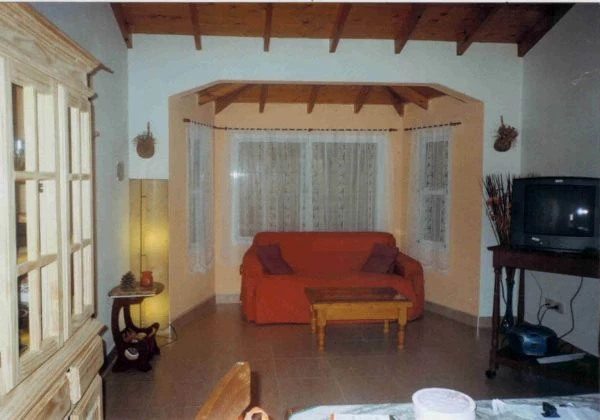 3 Ambientes - A Estrenar - Totalmente Equipado - Entrada para autos - A 2 cuadras del mar - Casa/Chalet en Aguas Verdes