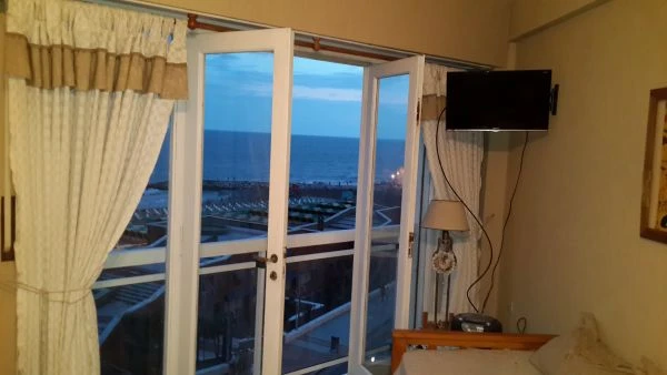 Un ambiente, muy funcional - 4to piso - Departamento en Mar del Plata