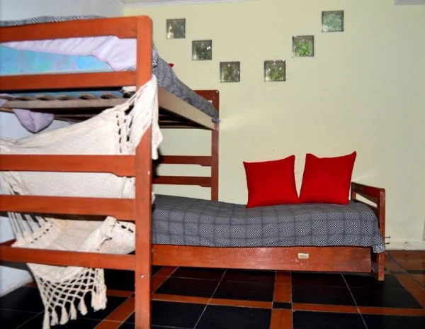 depto en mar del plata - el mismo tiene wifi , cable , garage , parrilla , somier  - Departamento en Mar del Plata