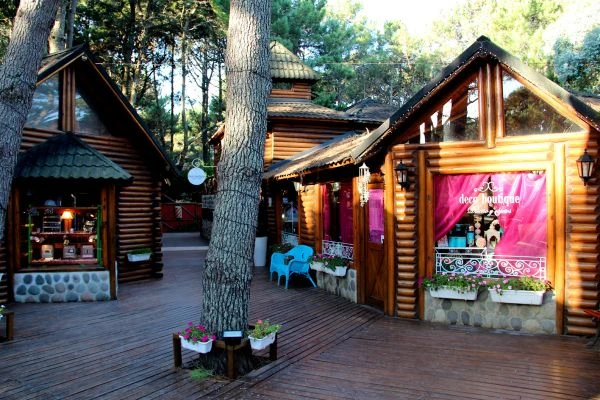 Excelentes locales - uso comercial - Local en Costa del Este