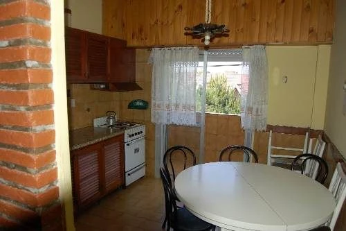 3 ambientes - Con Balcón - Ubicado a 150 mts de la playa - Departamento en La Lucila del Mar