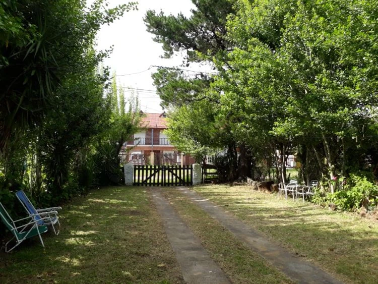 3 Ambientes con Estacionamiento - Atendido por sus Dueños - Gran Parque - A pasos de San Rafael - Mucha Tranquilidad - Casa/Chalet en Mar de Ajó