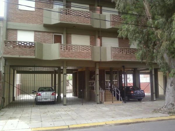 2 ambientes con Balcón - Garaje cubierto -  - Departamento en San Bernardo
