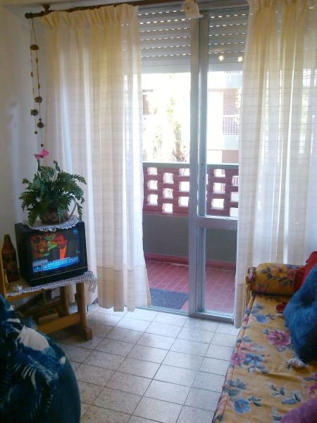 2 ambientes con Balcón - Garaje cubierto -  - Departamento en San Bernardo