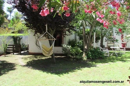 Departamento de 2 ambientes en Complejo Cerrado Copacabana - Ubicado a 2 cuadras del mar y a 10 del Centro. - Departamento en Villa Gesell