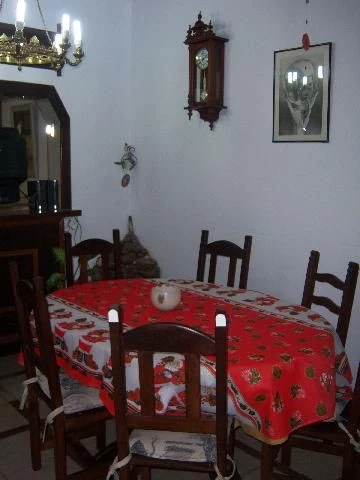 Excelente Casa - Espaciosa - Gran Confort - A 4 cuadras del Mar - Ideal 2 Familias Tipo o Familia Numerosa - Casa/Chalet en Necochea