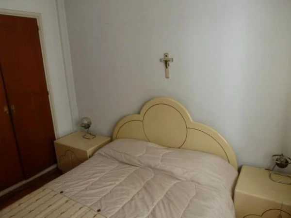Hermoso Departamento - 3 ambientes - Cómodo - Muy Luminoso. - A 2 cuadras de la Peatonal San Martín y a 7 del Casino - Ideal 3 matrimonios - Zona Centro. - Departamento en Mar del Plata