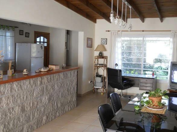 3 Ambientes - Chalet contiguo a Carilo - Ubicado en barrio de Quintas - a 1000mts del mar. - Casa/Chalet en Valeria del Mar