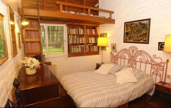 Máximo Confort - Más de 4 ambientes - Ubicada a 4 cuadras del Centro Comercial - A 8 cuadras de la playa. - Casa/Chalet en Cariló