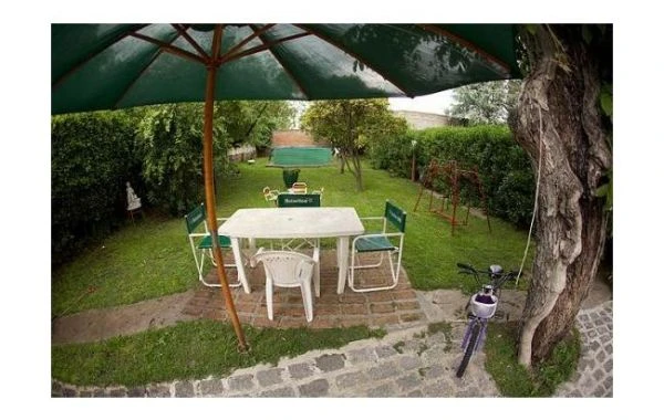 Hermosa Casona - Pileta y Parque - Amplia y Luminosa.  - Casa/Chalet en Necochea