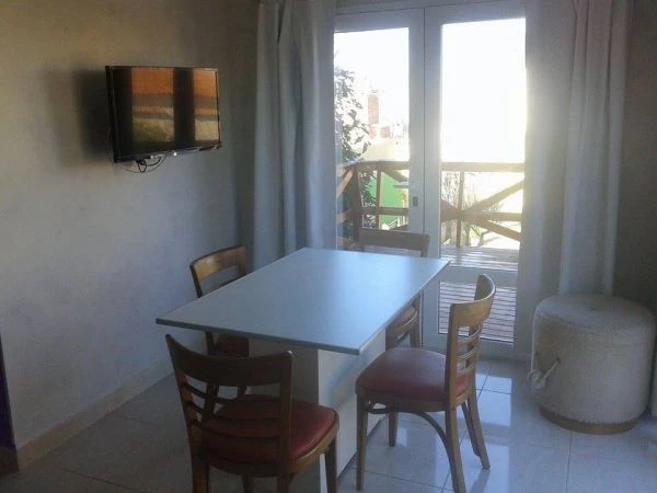 En Complejo Altos de Ajó - Un estilo Diferente en Mar de Ajó. - A 4 cuadras del Mar y a 4 cuadras de la Peatonal. - Departamento en Mar de Ajó