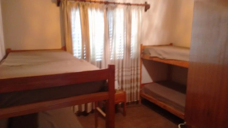 4 Ambientes - A metros del mar - Ubicado a 150mts del balneario Puerto Ostende - Casa/Chalet en Ostende