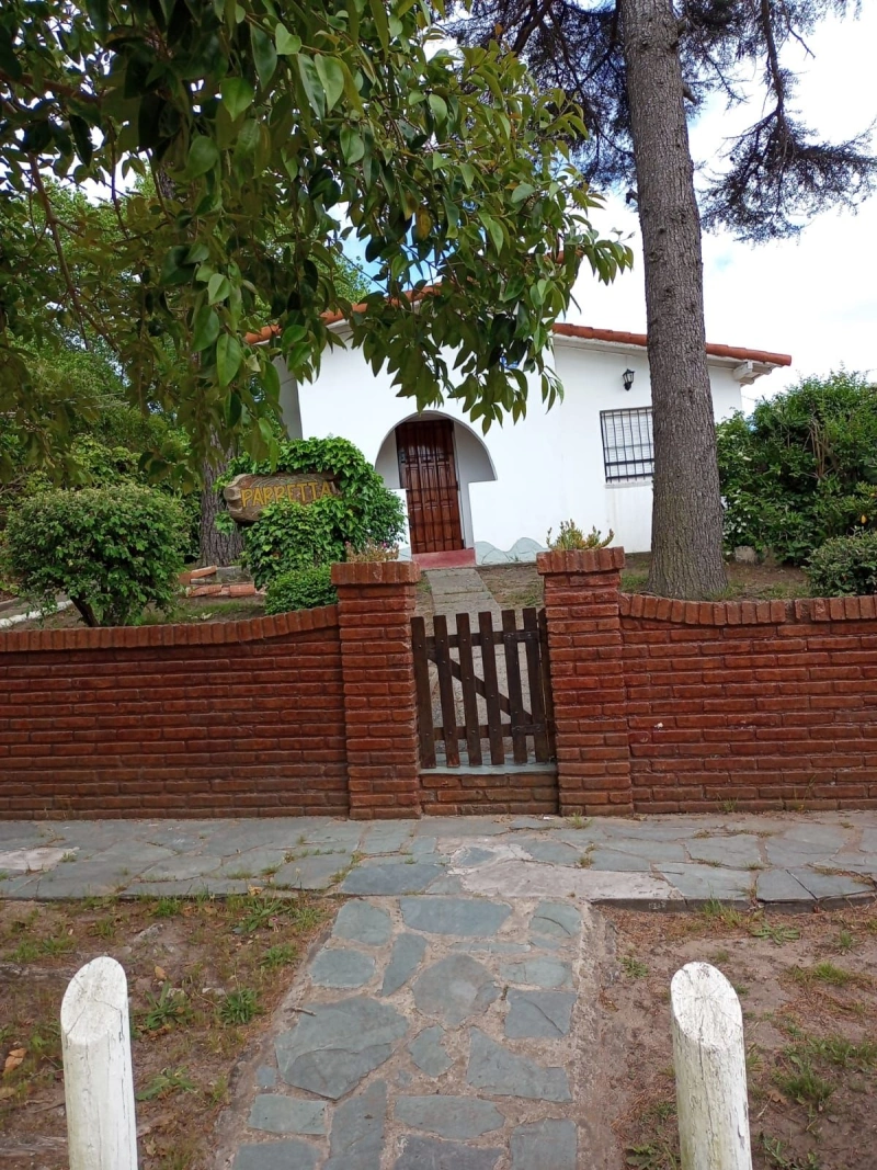 Hermosa Casa - Cómoda - Confortable. - Zona Céntrica. - Casa/Chalet en Villa Gesell