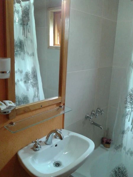 Hermoso Complejo de Cabañas a Estrenar - Atendido por sus dueños - Se alquila por Día, Semana, Quincena o Mes.  - Cabaña en Mar de Ajó