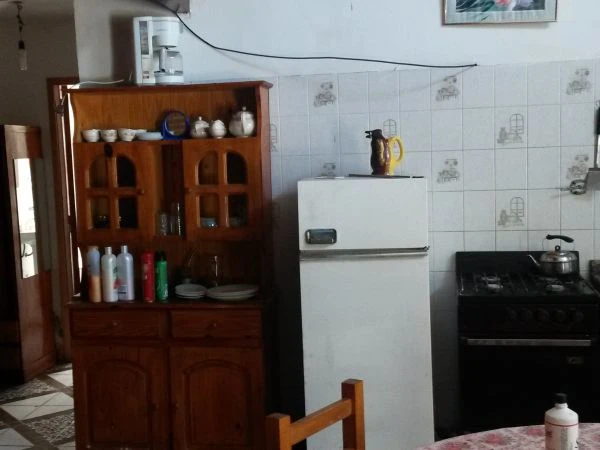 3 Ambientes - Gran Parque - Atendido por sus Dueños - A 2 cuadras del mar - A 6 cuadras de Av. Libertador. - Casa/Chalet en Mar de Ajó