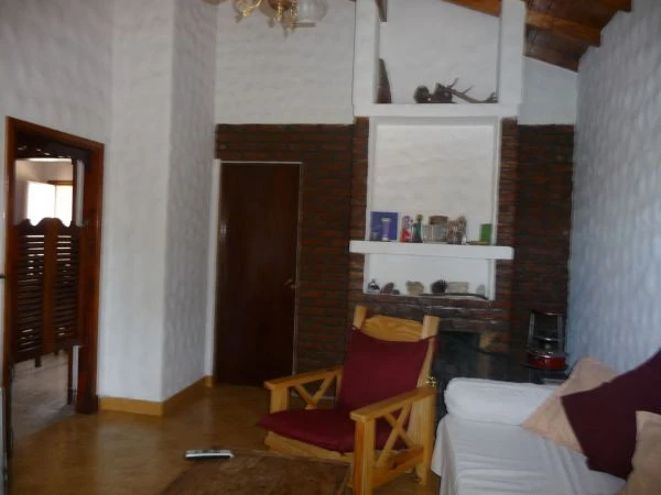 La Arcadía - Hermosa Casa - Un lugar para el Descanso y el Relax - A 4 cuadras del Mar - Fondo Libre con Árboles y Plantas - Casa/Chalet en Mar del Sur