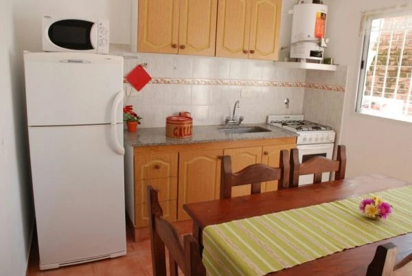 3 Ambientes con Balcon al Frente - Cochera Descubierta - Ubicado a 1 Cuadra del Mar - A 1 Cuadra del Centro - Dúplex/Tríplex en Aguas Verdes