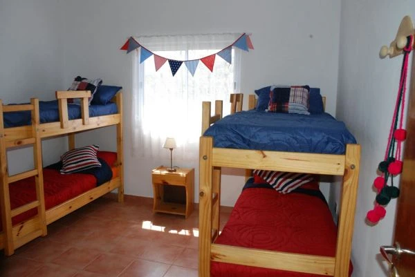 3 Ambientes con Balcon al Frente - Cochera Descubierta - Ubicado a 1 Cuadra del Mar - A 1 Cuadra del Centro - Dúplex/Tríplex en Aguas Verdes