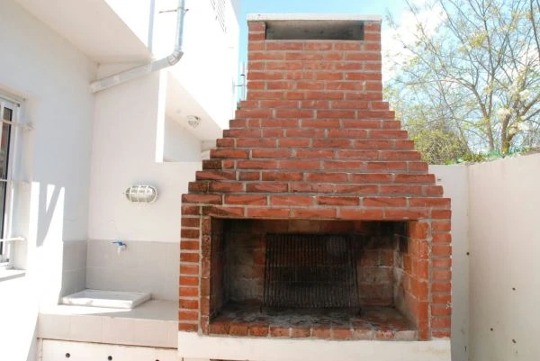 3 Ambientes con Balcon al Frente - Cochera Descubierta - Ubicado a 1 Cuadra del Mar - A 1 Cuadra del Centro - Dúplex/Tríplex en Aguas Verdes