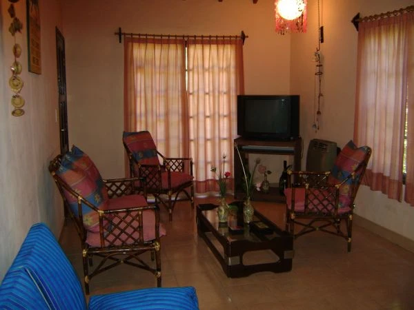 Amplio Parque - Máximo Confort - Ubicado a 5 cuadras del Mar. - Casa/Chalet en Valeria del Mar
