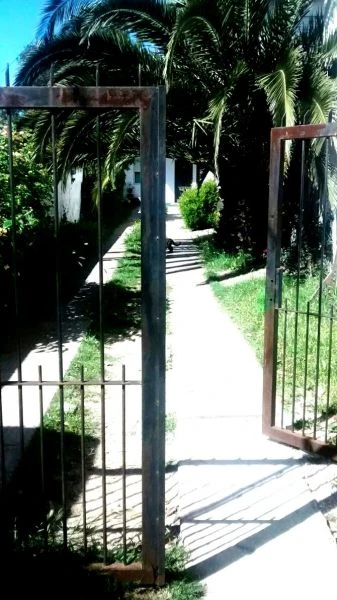 Excelente Duplex - Ubicado sobre asfalto a 2 cuadras del mar y 4 cuadras del centro. - Dúplex/Tríplex en San Clemente