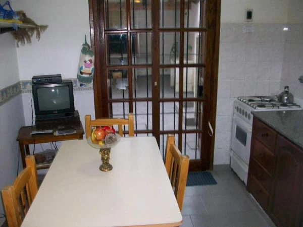 Hermoso Tríplex - Ideal para dos matrimonios - A 4 cuadras del Mar. - Dúplex/Tríplex en Costa Azul