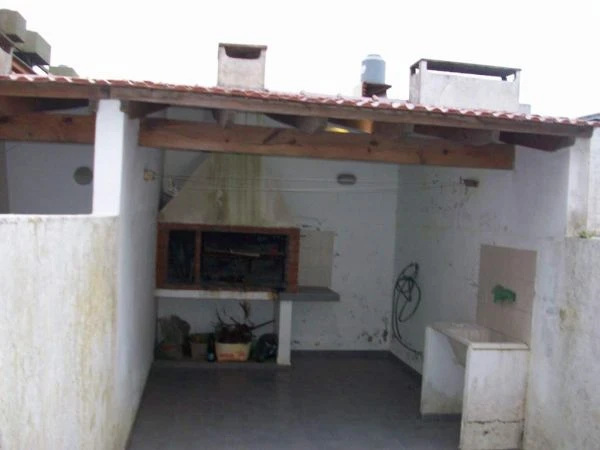 Hermoso Tríplex - Ideal para dos matrimonios - A 4 cuadras del Mar. - Dúplex/Tríplex en Costa Azul
