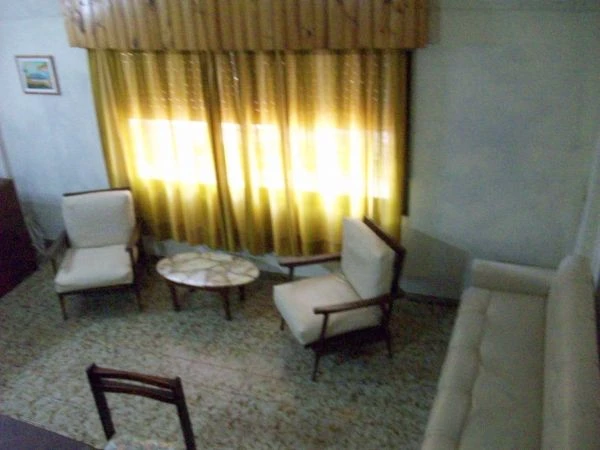 Hermoso Departamento - 2 ambientes - A la Calle - Gran Confort. - A 3 cuadras del Mar y a 3 del Centro Comercial. - Departamento en La Lucila del Mar